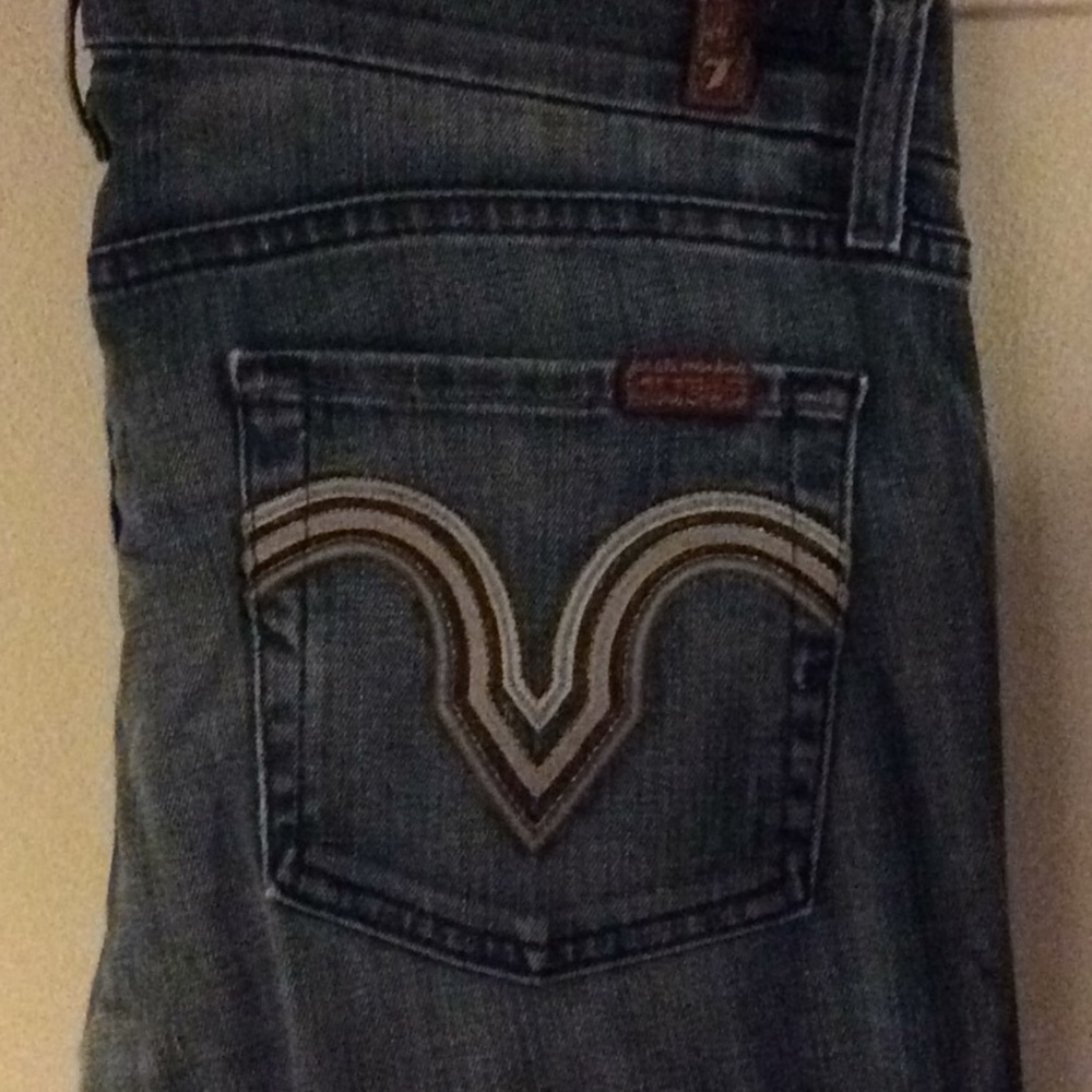 Jeans - Picture 2 of 2
